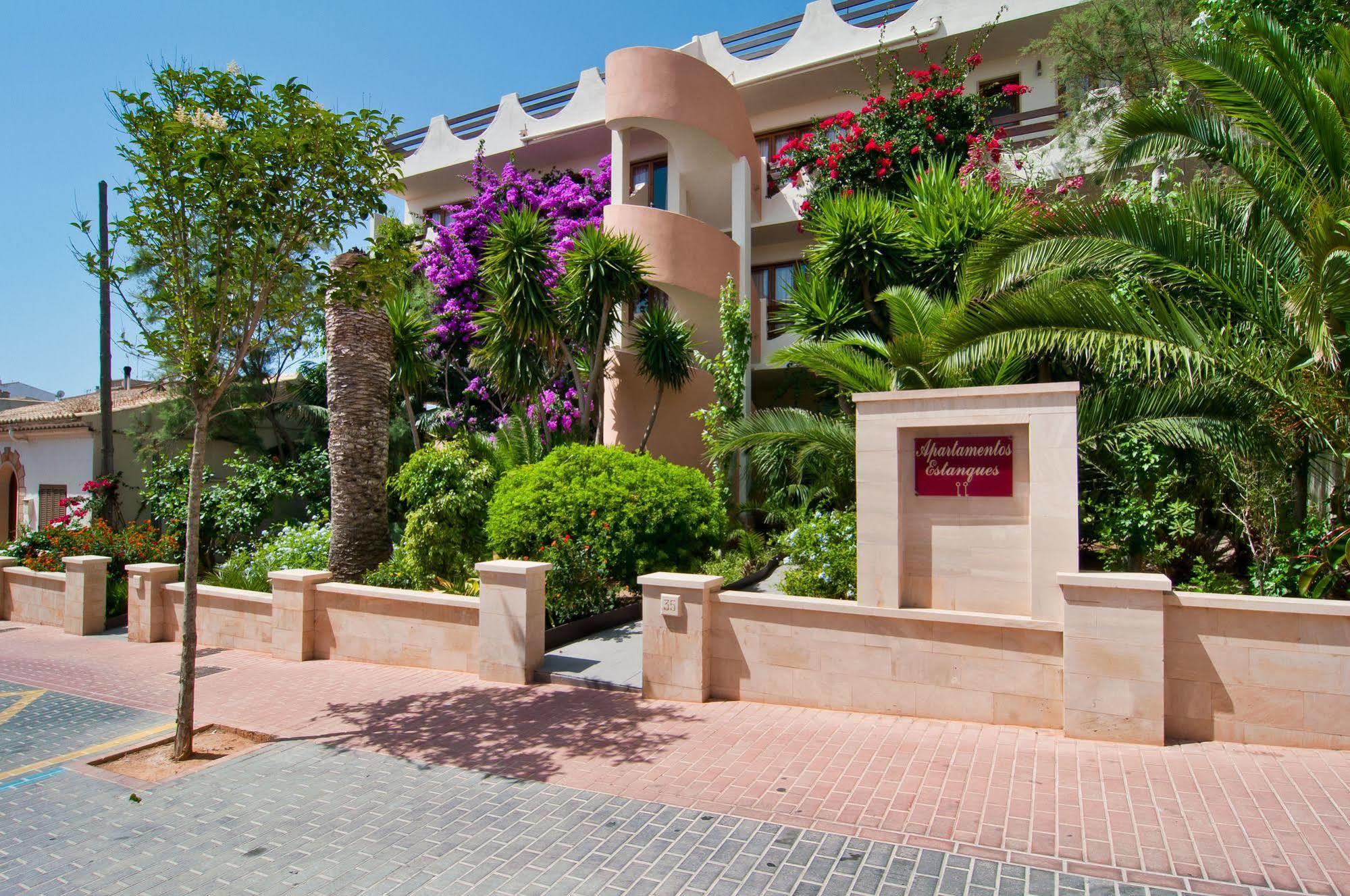 Apartamentos Estanques Colònia de Sant Jordi Exterior foto