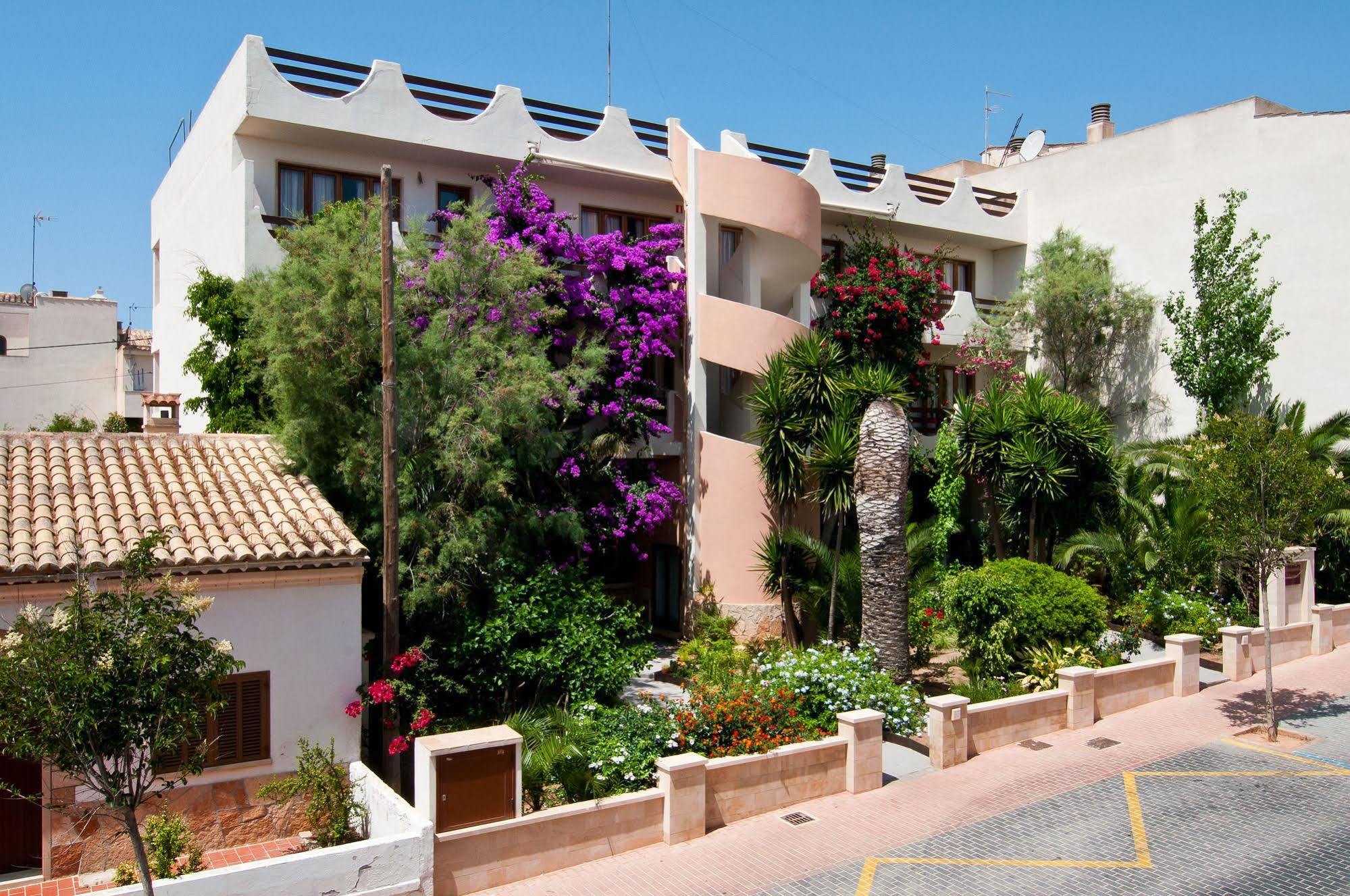 Apartamentos Estanques Colònia de Sant Jordi Exterior foto